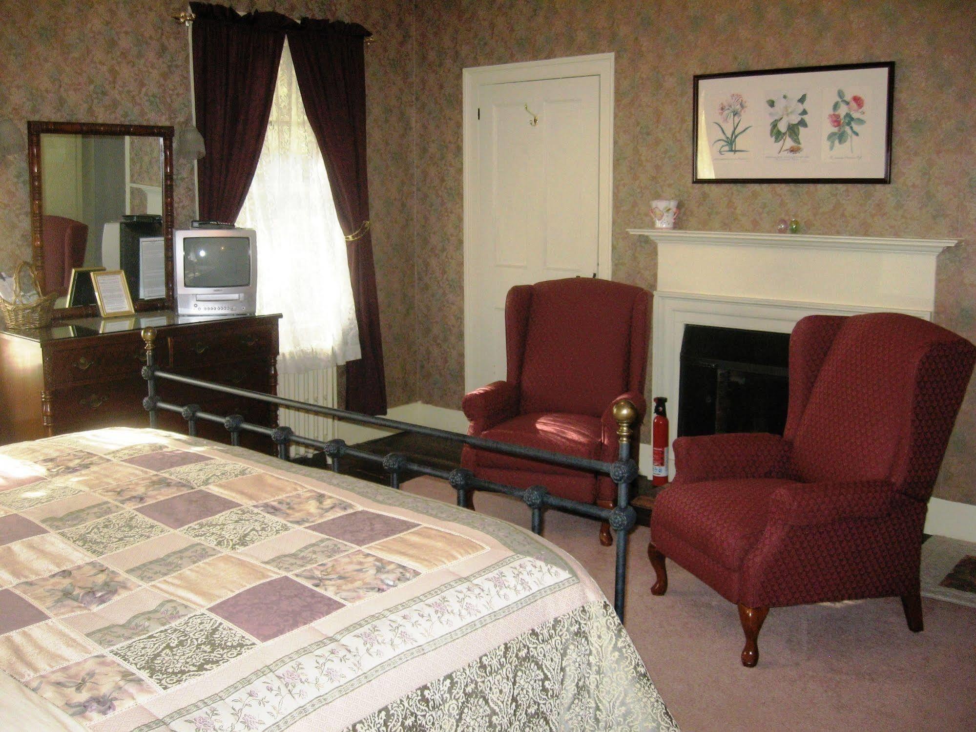 Centennial House Bed And Breakfast Northfield Exteriér fotografie