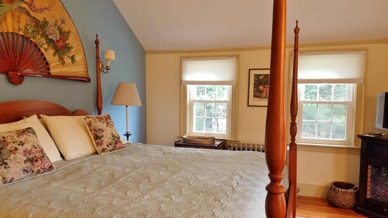 Centennial House Bed And Breakfast Northfield Exteriér fotografie