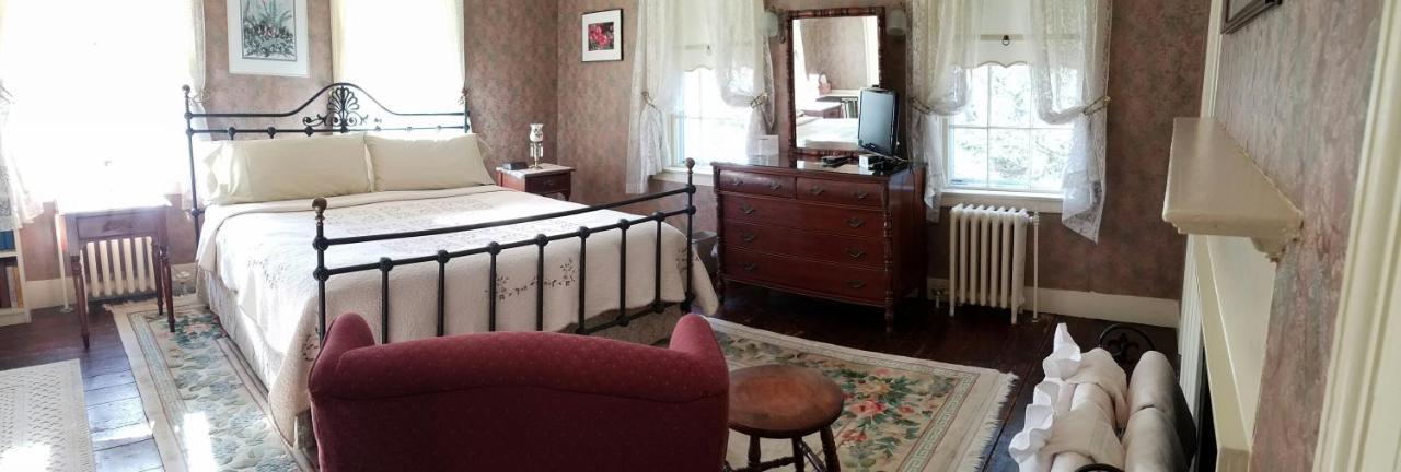 Centennial House Bed And Breakfast Northfield Exteriér fotografie